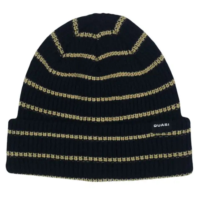 Quasi - Maxi Black Beanie
